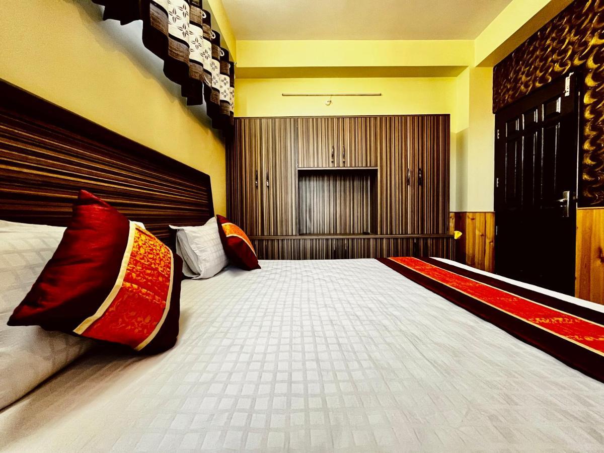 Nirvana Rooms Shimla Exterior foto
