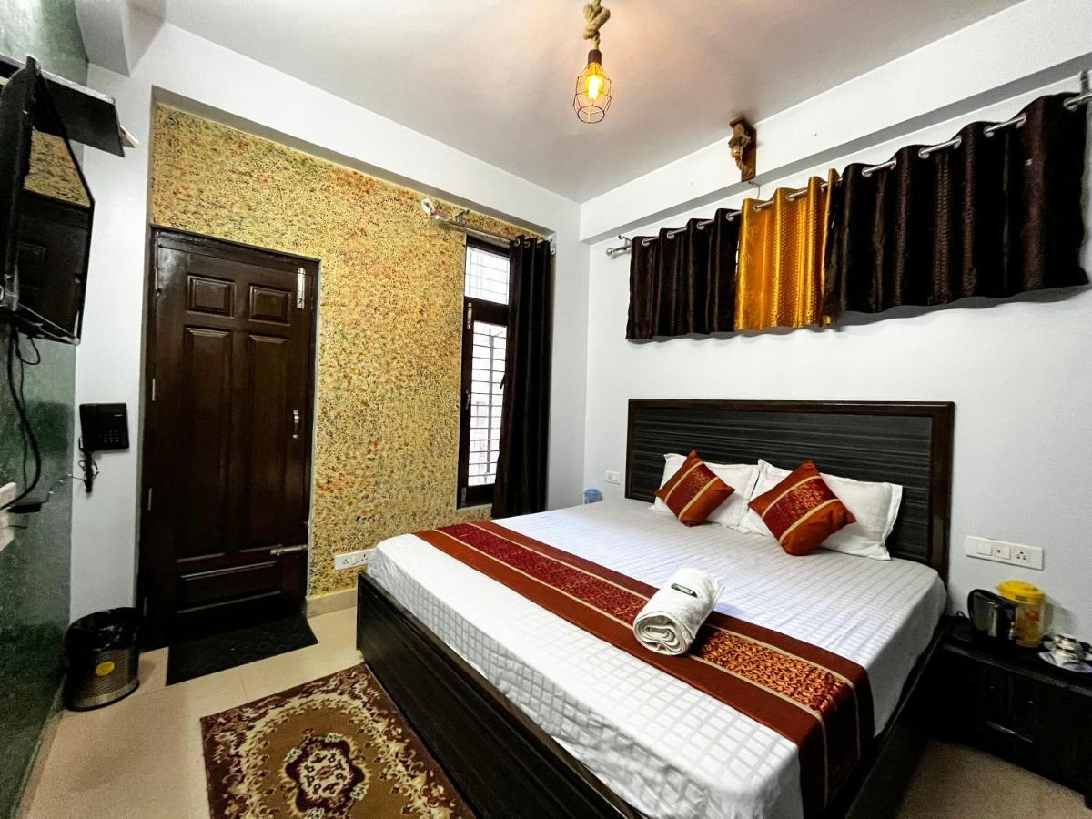 Nirvana Rooms Shimla Exterior foto